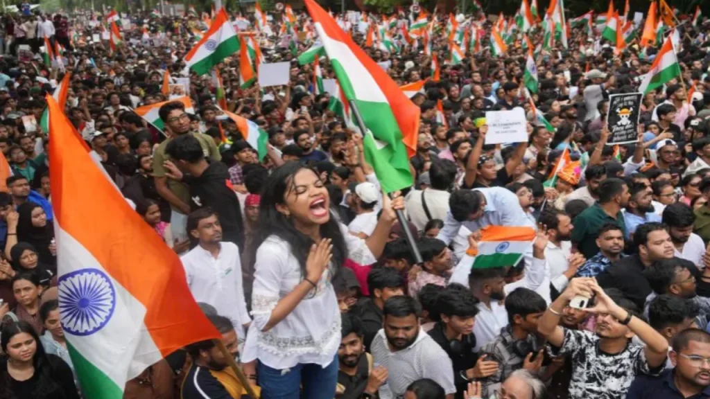 তরুণদের ‘তেলাপোকা’ আন্দোলনে চাপে মোদি সরকার, বিজেপির কৌশলে বড় ধাক্কা